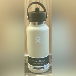 32 oz Wide Mouth: 32 oz Insulated Water Bottle | Hydro Flask